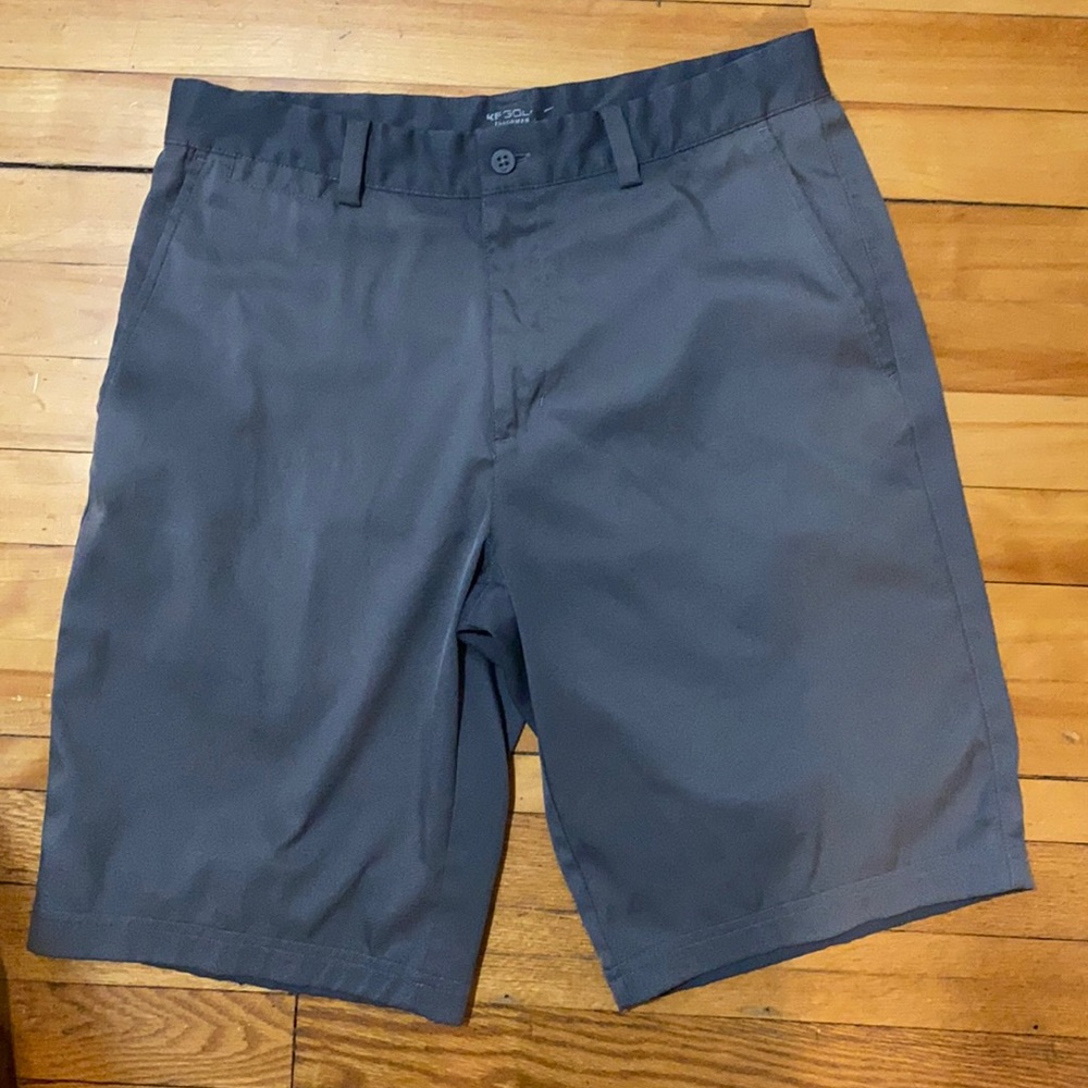 Golf shorts